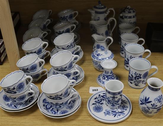 A Hutschenreuther, Germany, Blue Onion pattern tea and coffee service,